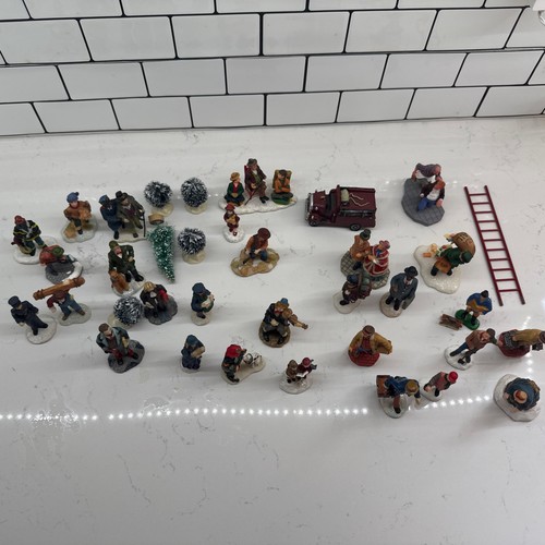 Lemax etc christmas village - lemax,