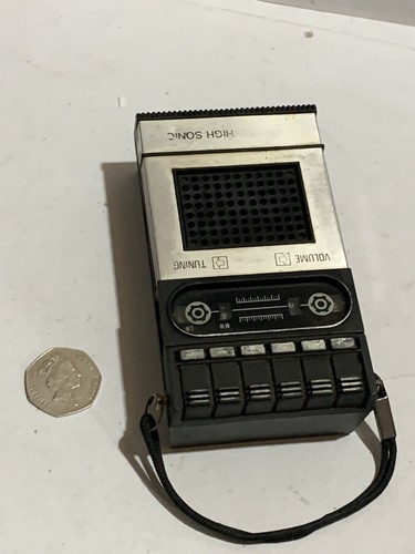 Vintage novelty radio a - vintage,