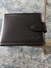 PRADA Miami Bifold Men’s Black Leather Wallet