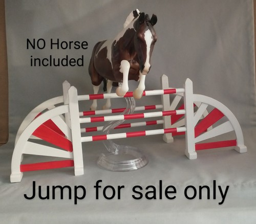 Breyer traditional wooden - wooden, jump