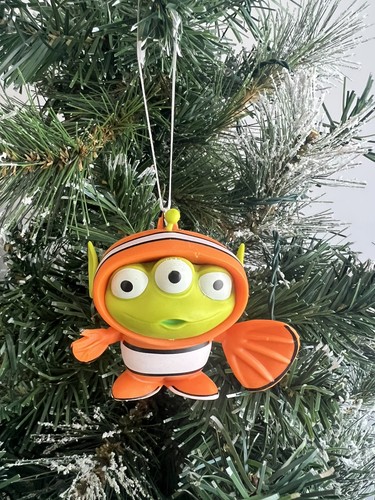 Disney toy story alien - story, dressed