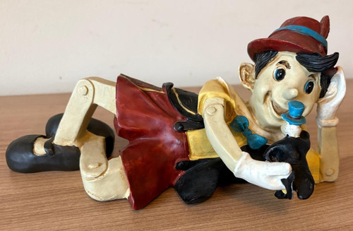 Pinocchio and jiminy cricket - pinocchio,
