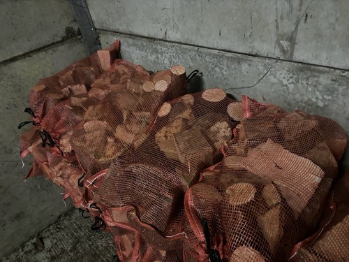 Large netted bags firewood - large, of