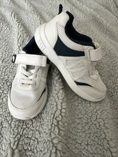 Tu Boys Size 10  ( Eu 28 )