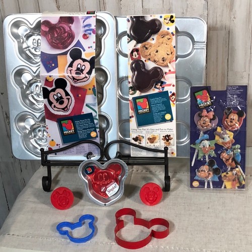 Baking with mickey bundle - baking,