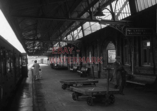 Photo aberdare low level - aberdare,