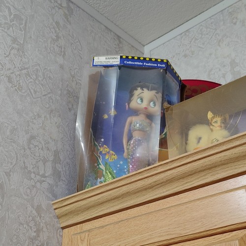 Betty boop collectible fashion - betty,
