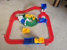 Vintage TOMY Big Loader  -