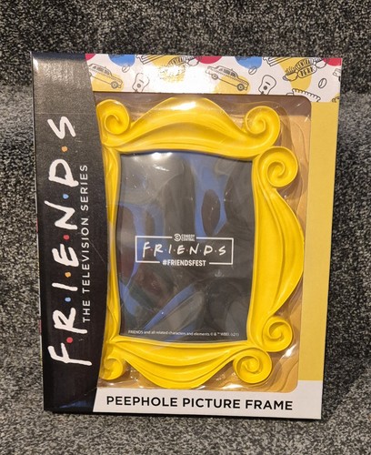 Friends peephole picture frame - peephole,