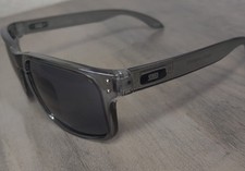   *Rare* Smokey Gray Oakley
