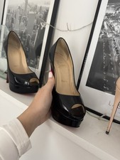 100% Authentic Lady Peep