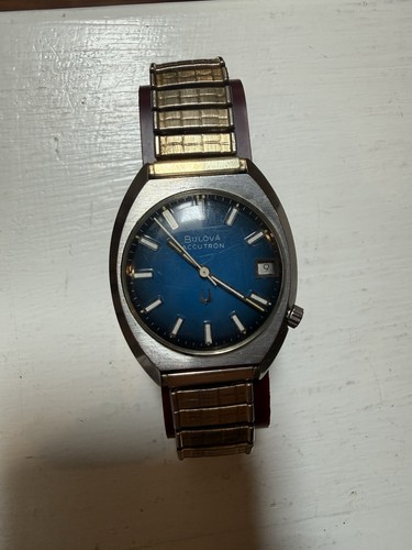 Bulova accutron 1973 - bulova,