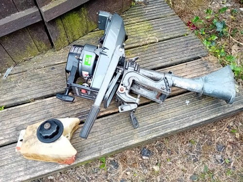 Mariner 5hp outboard spares - 2.5hp,
