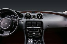 JAGUAR XJ XJL 2016-21 10.25