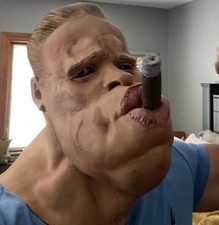 Arnold Schwarzenegger Cigar