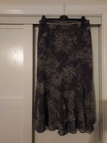 Ladies jacques vert skirt size - ladies,