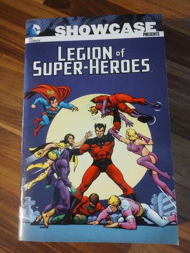 Showcase presents legion - presents, of