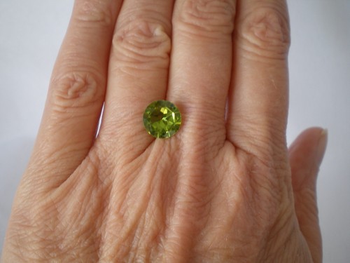 Loose changbai peridot - loose,