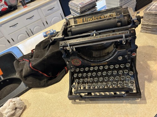 Antique underwood typewriter - underwood,