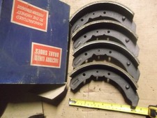 AUSTIN A55  NEW SET OF BRAKE