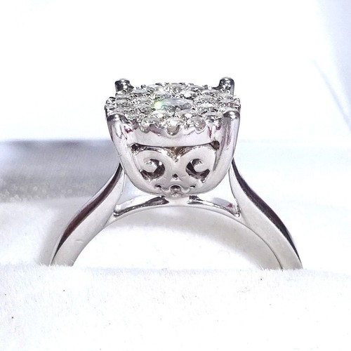 14ct white gold 50ct diamond - 0.50ct,