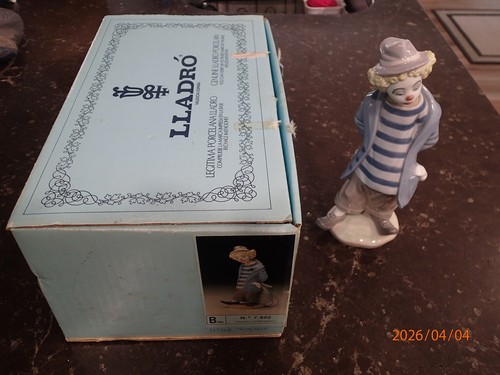 Vintage lladro little traveler - lladro,
