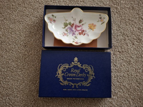 Vintage boxed royal crown - vintage,