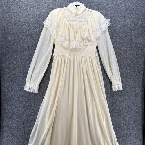Antique victorian dress size - antique,