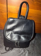 JOBIS LEATHER SHOULDER BAG /