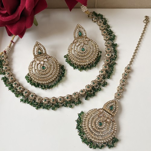 Indian jewellery green - jewellery, gold