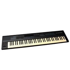 Roland JV-90 Synthesizer