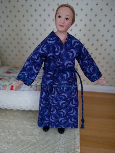 Dolls house clothes - dolls,