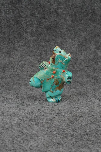Bear zuni fetish carving - carving,
