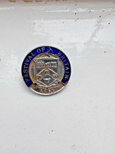 Shield North-eastern Railway Darlington Festival  of Britain 1951 Enamel Badge