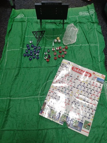 Subbuteo football set with - set,