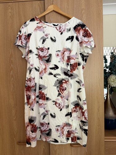 Autograph floral shift - floral,