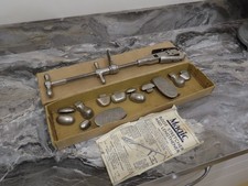 CE30: Vintage shoe stretcher