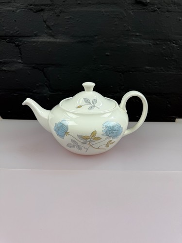 Wedgwood ice rose - wedgwood, large