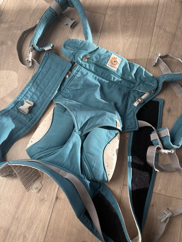 Ergobaby ergo four - 🩵💙ergobaby,