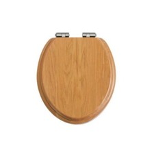 Heritage Wood Toilet Seat with Soft Close Chrome Hinges in Oak TSOAK101SC