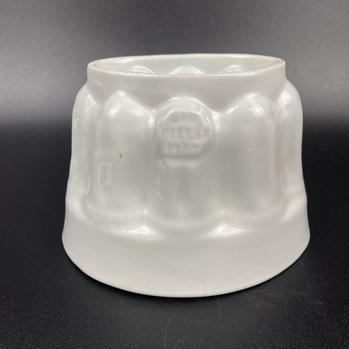Vintage pillaf white ceramic - white,