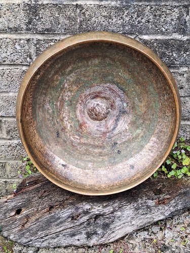Stunning large bronze middle - large,