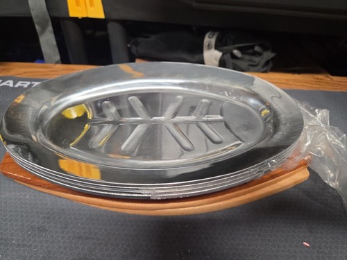 Metal steak plate with wooden - metal,