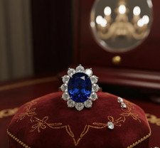5.20Ct Natural Blue Sapphire &