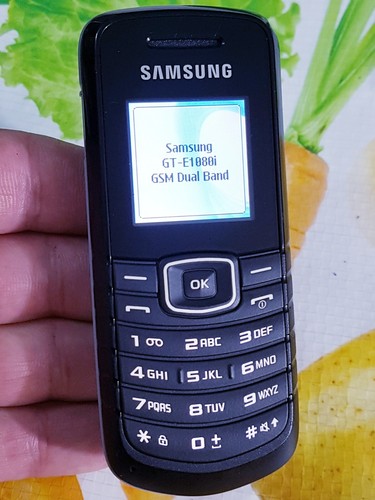 Samsung e1080i - samsung, gt-e1080i