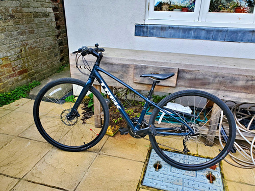 Trek hybrid bike xs - trek, 700c