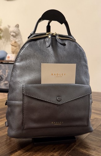 Authentic pre loved - authentic,