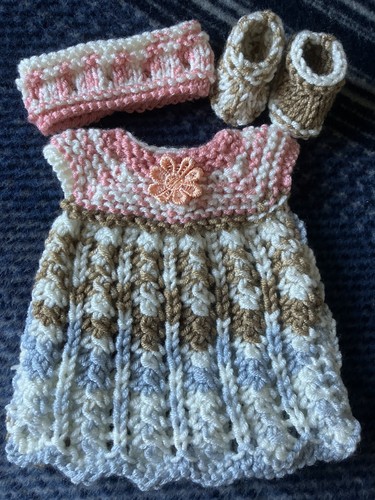 Hand knitted dolls clothes - dolls,