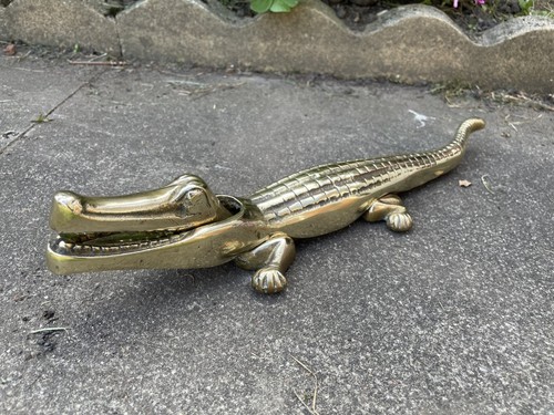 Large heavy brass crocodile - large,
