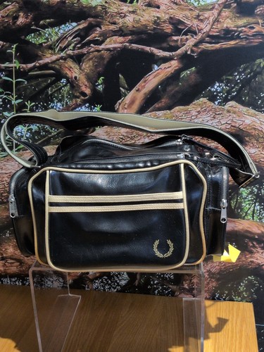 Vintage fred perry classic - vintage,